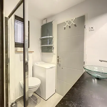 Renove Confort Avec Piscine Apartament *